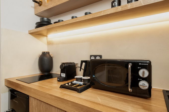 Portara Superior Suites with Sea View & Hot Tub